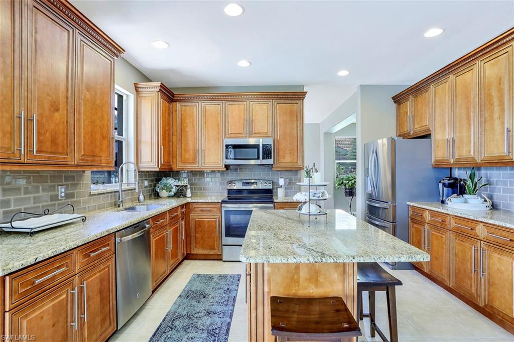 INDIGO LAKES - Residential