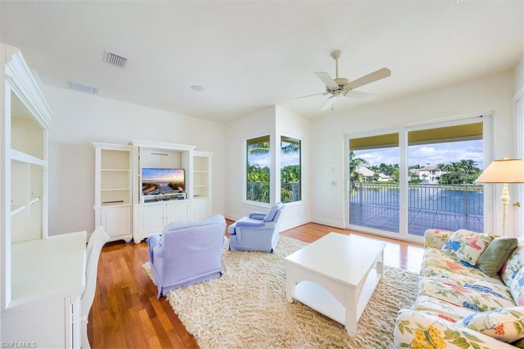 BAY LAUREL ESTATES - Residential