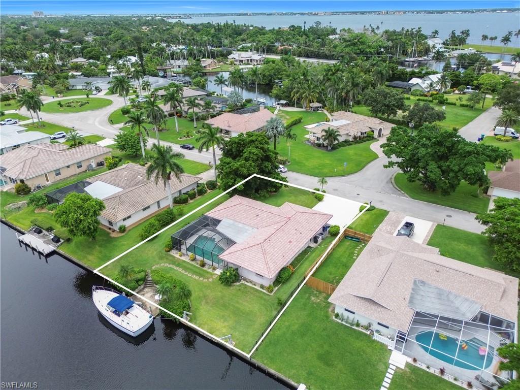 WHISKEY CREEK - Residential