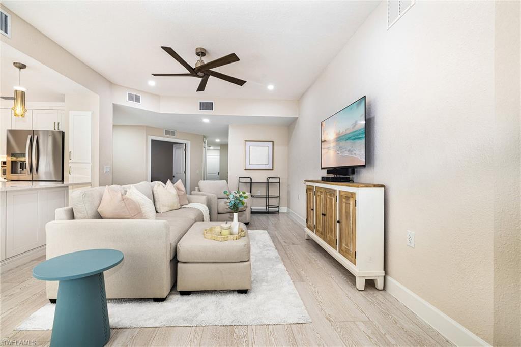 TURTLE POINT - Residential