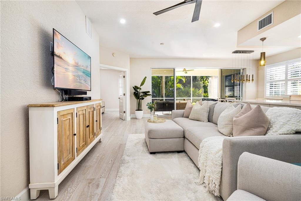 TURTLE POINT - Residential