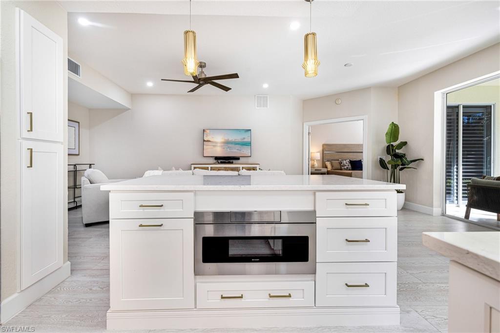 TURTLE POINT - Residential