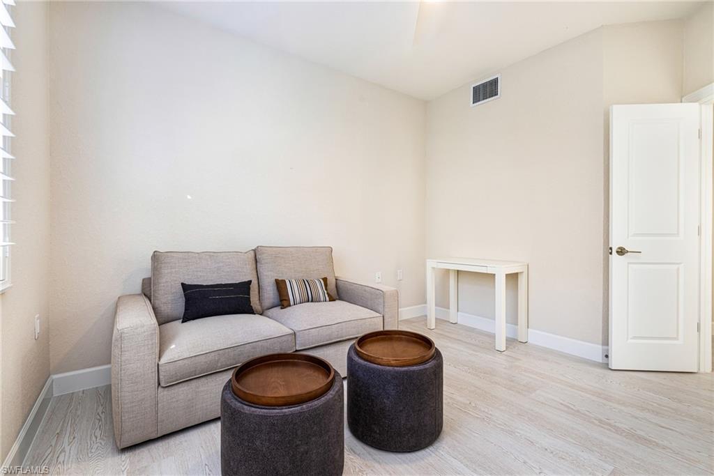 TURTLE POINT - Residential