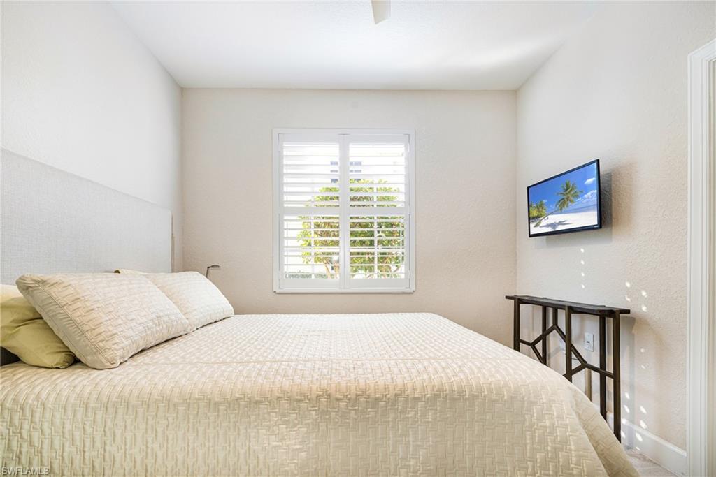 TURTLE POINT - Residential