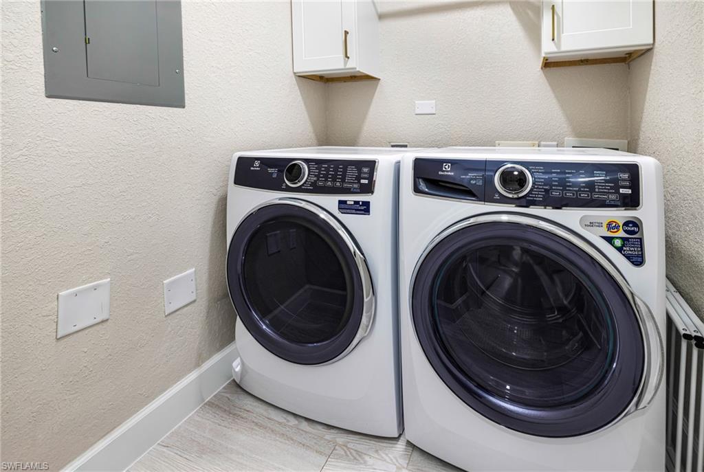 TURTLE POINT - Residential