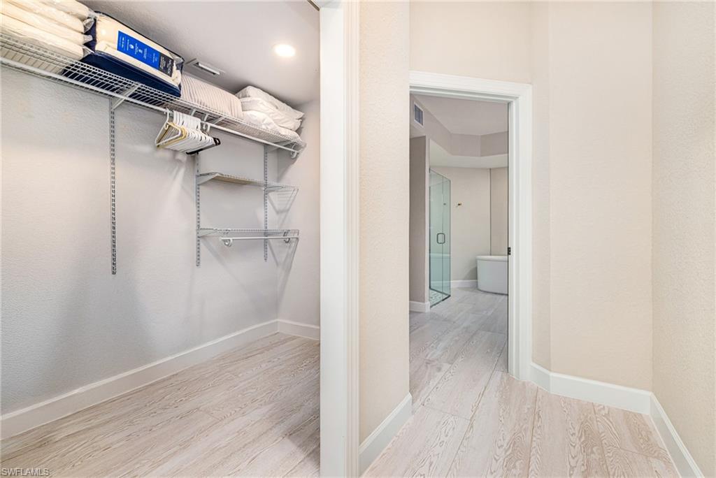 TURTLE POINT - Residential