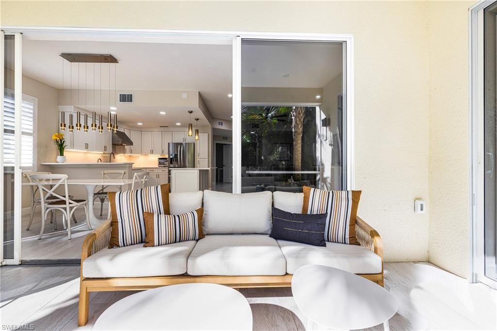 TURTLE POINT - Residential