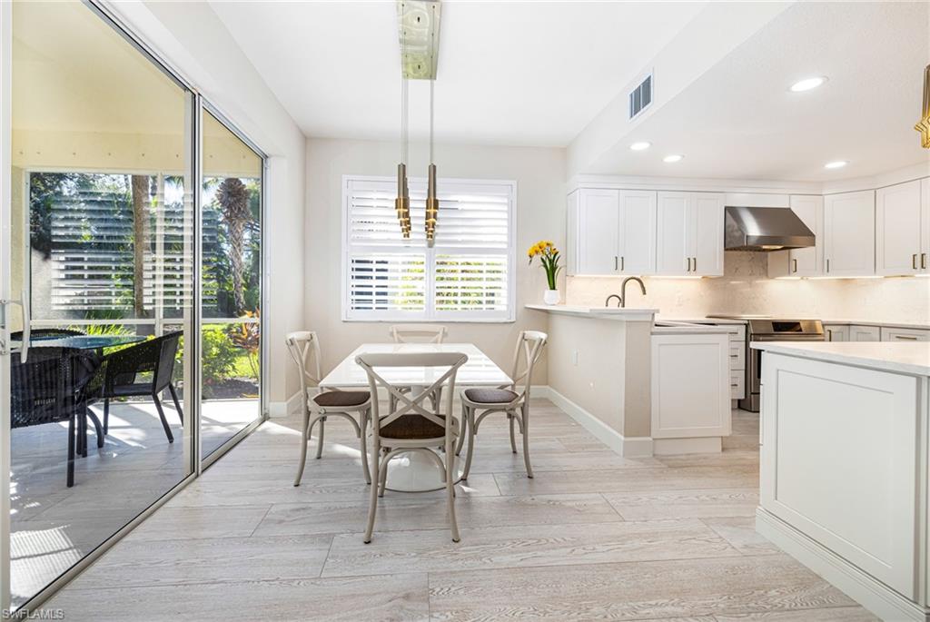 TURTLE POINT - Residential