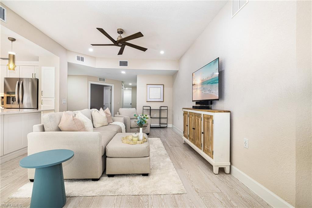 TURTLE POINT - Residential