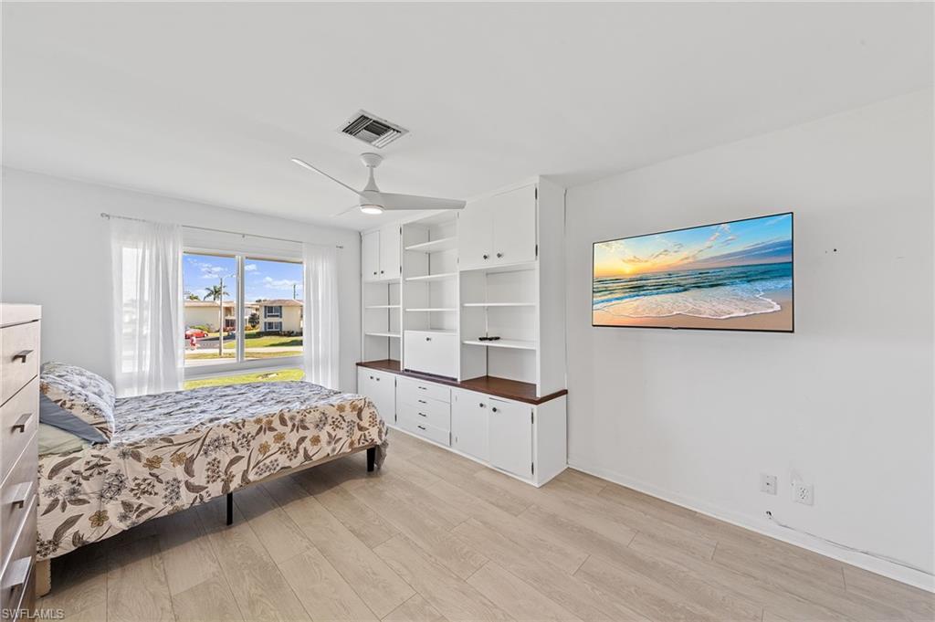 GLADES COUNTRY CLUB - Residential