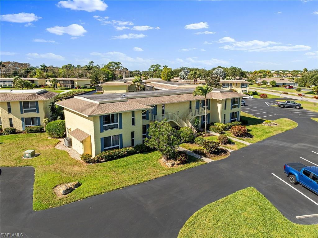 GLADES COUNTRY CLUB - Residential