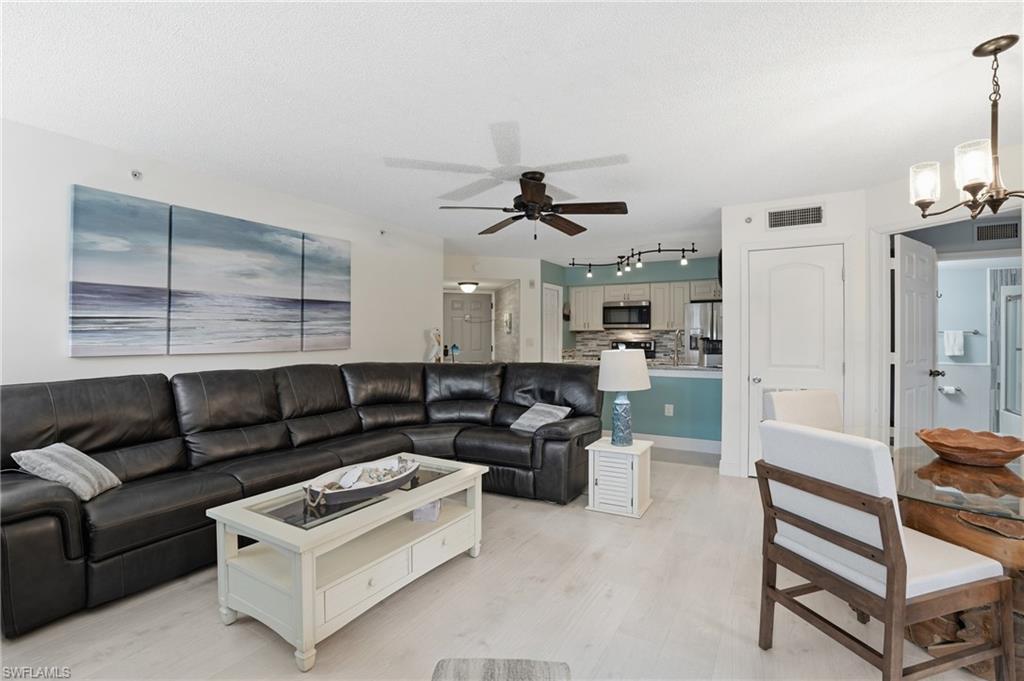 SAN MIRAGE - Residential