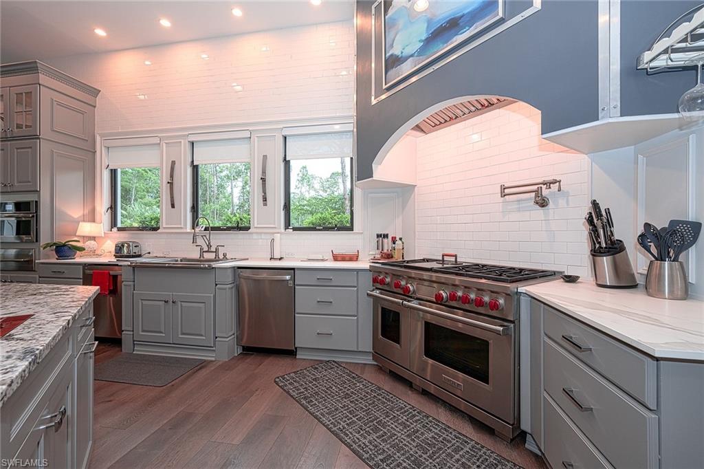 LOGAN WOODS - Residential