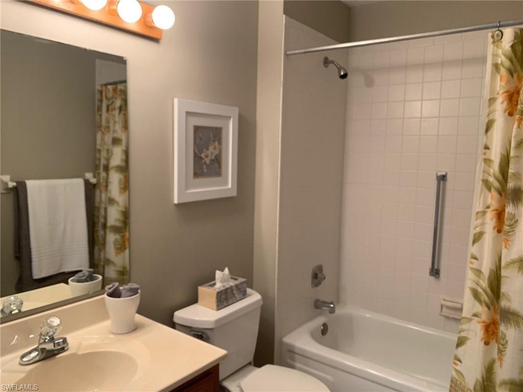 SEVEN LAKES - Residential