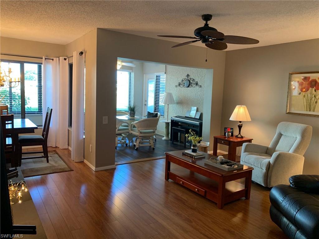 SEVEN LAKES - Residential