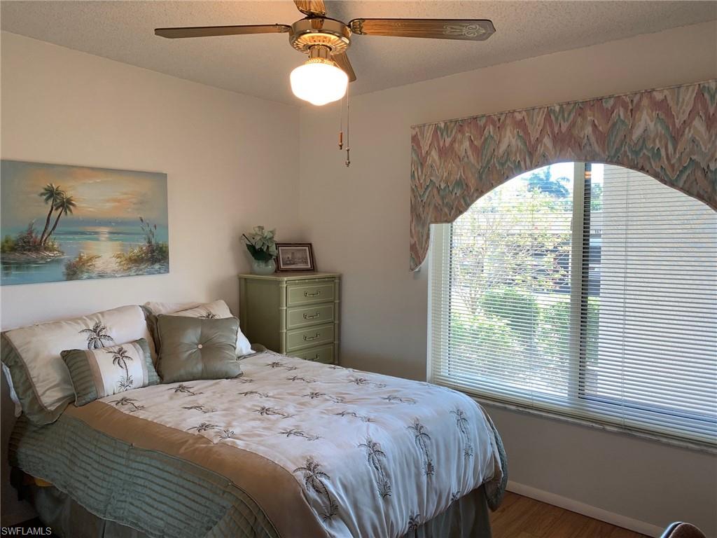 SEVEN LAKES - Residential