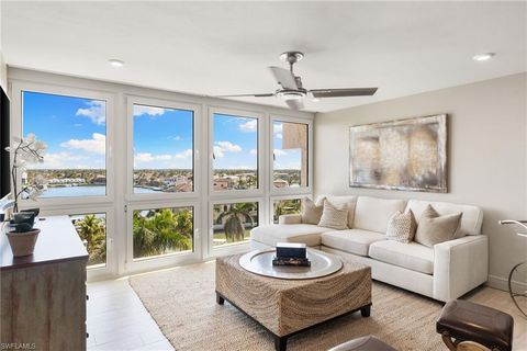 4031 Gulf Shore BLVD N 7D NAPLES FL 34103