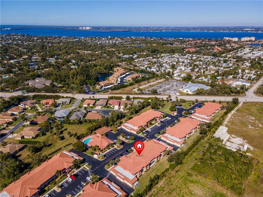 MANDOLIN BAY - Residential Lease