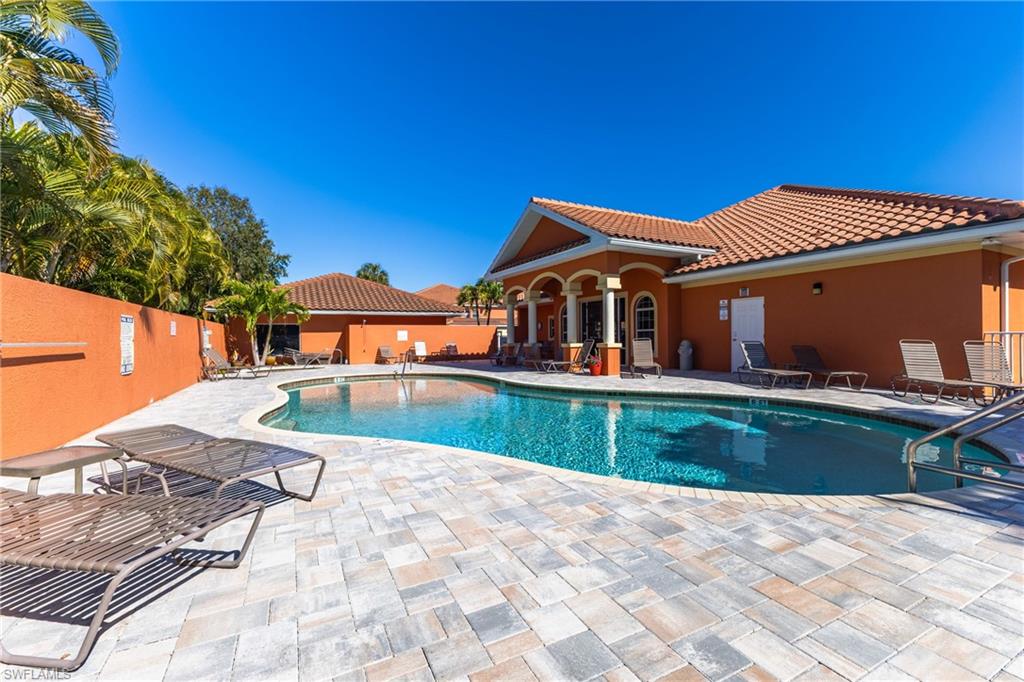 MANDOLIN BAY - Residential Lease