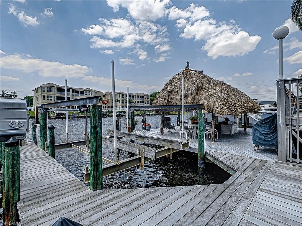 PARKWAY EAST - Residential