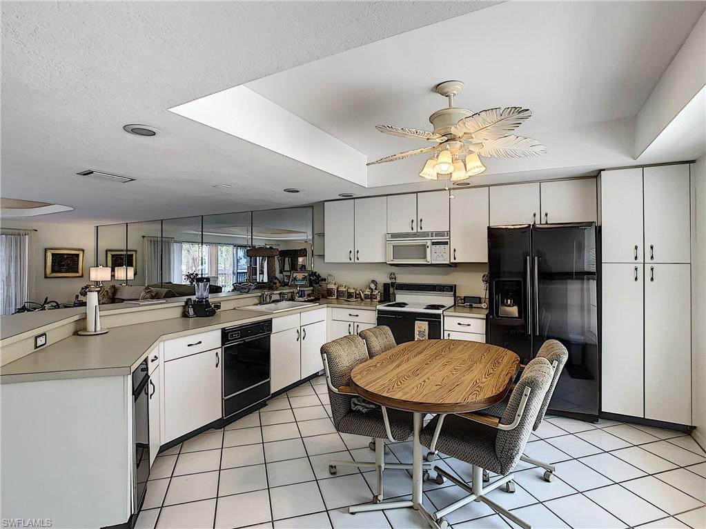 PARKWAY EAST - Residential