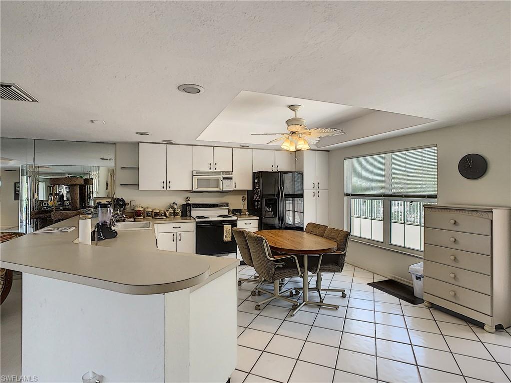 PARKWAY EAST - Residential