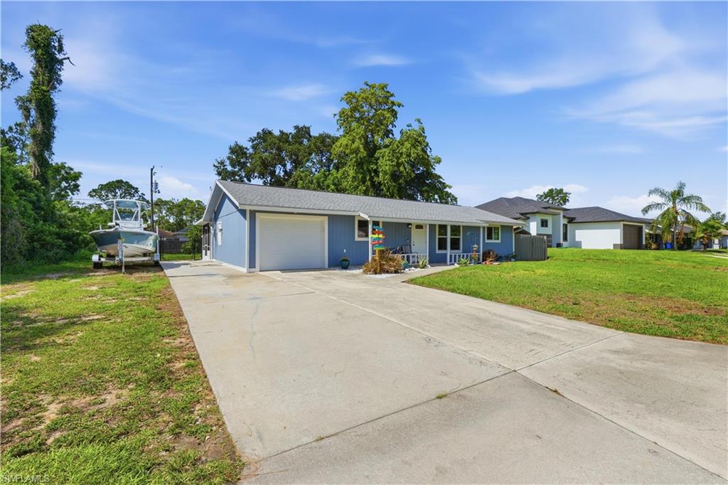 LEHIGH ACRES - Residential