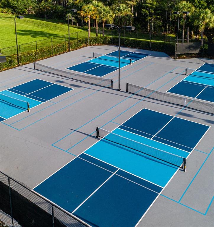 BOTANICA LAKES - Residential