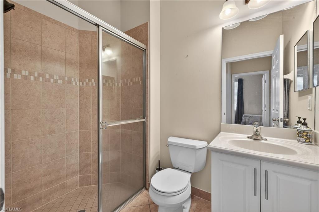 BOTANICA LAKES - Residential