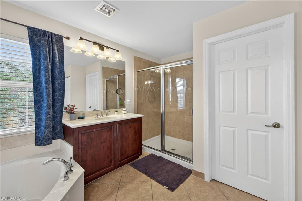 BOTANICA LAKES - Residential