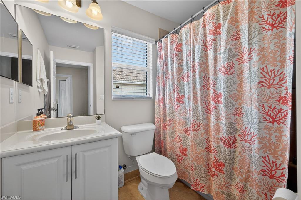 BOTANICA LAKES - Residential