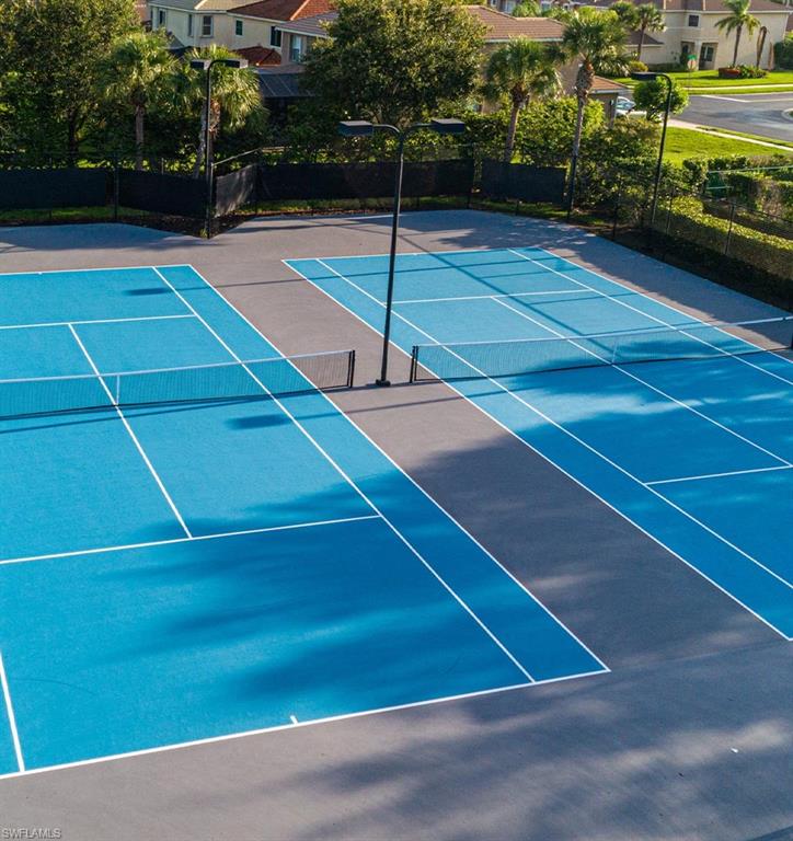 BOTANICA LAKES - Residential