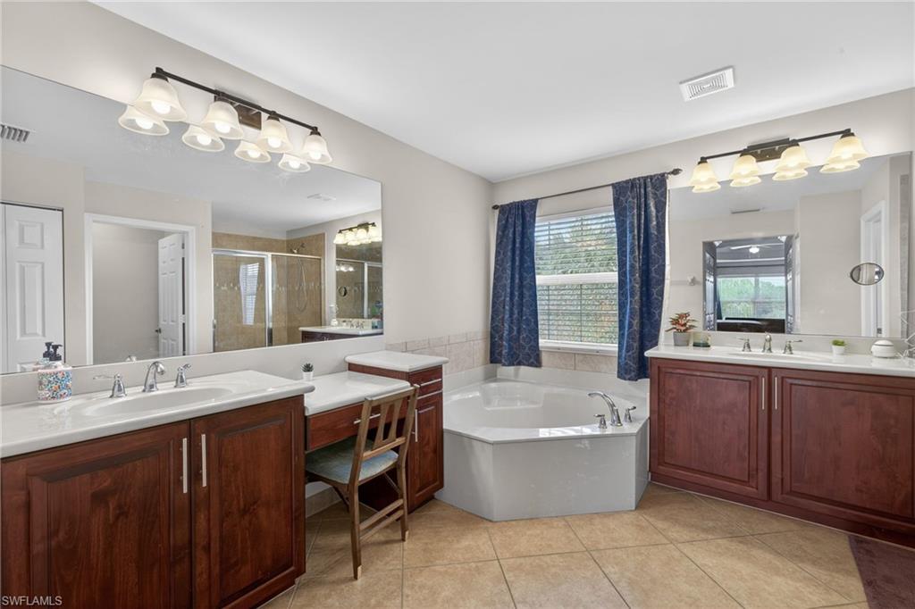 BOTANICA LAKES - Residential