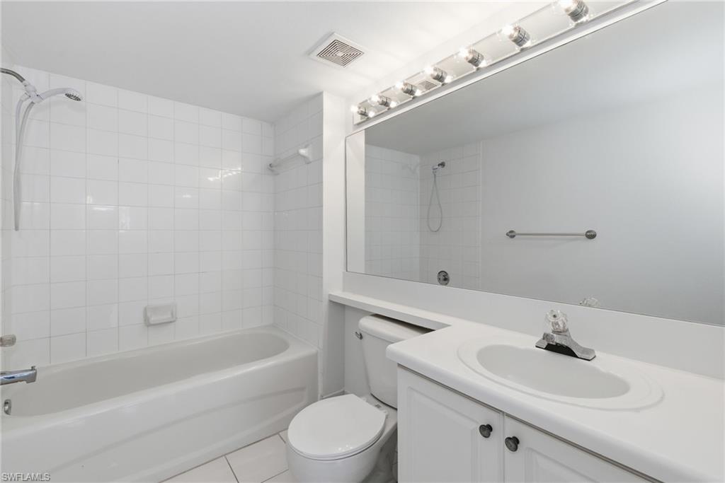 THE ENCLAVE AT NAPLES - Residential