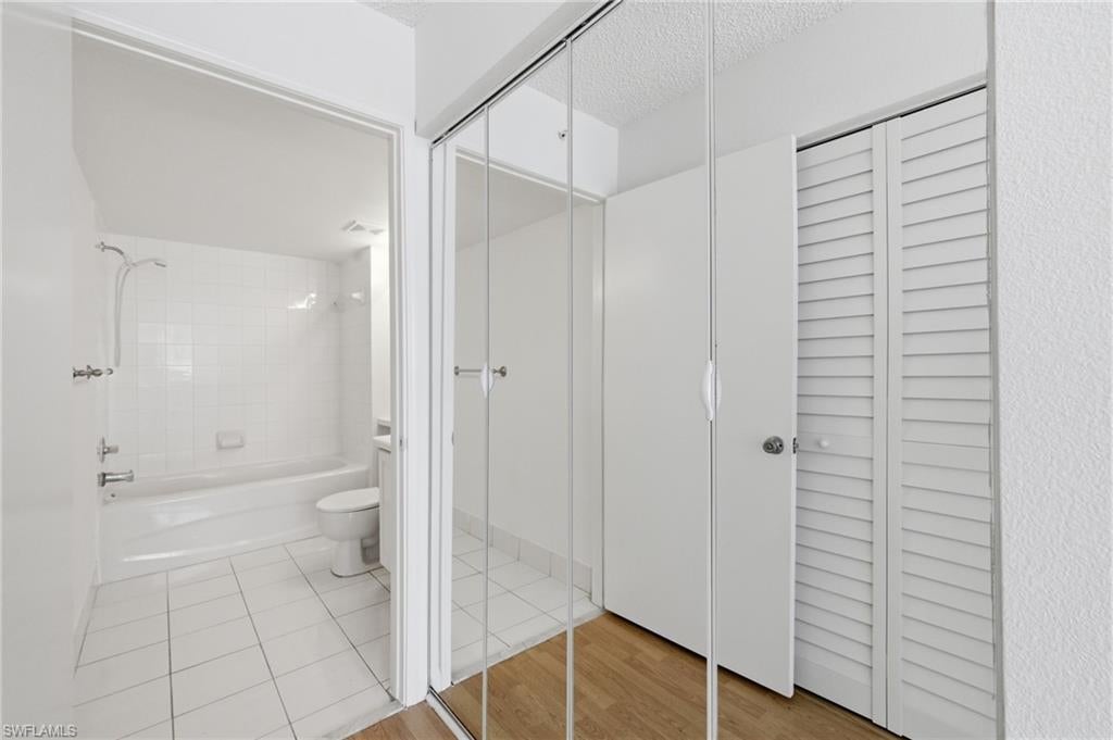 THE ENCLAVE AT NAPLES - Residential