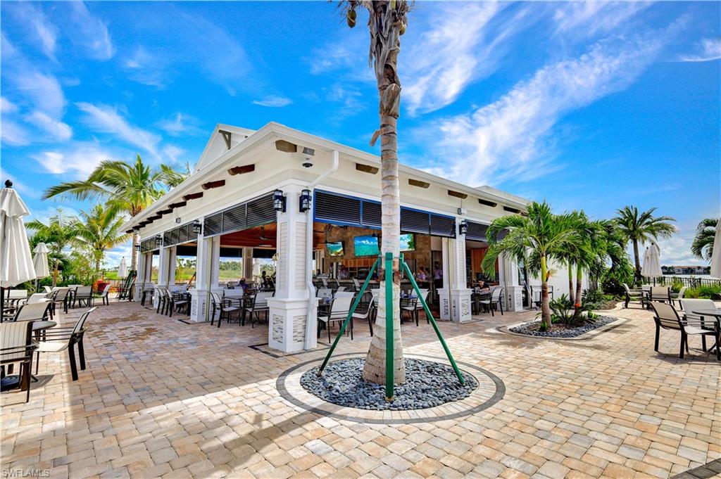 ESPLANADE LAKE CLUB - Residential