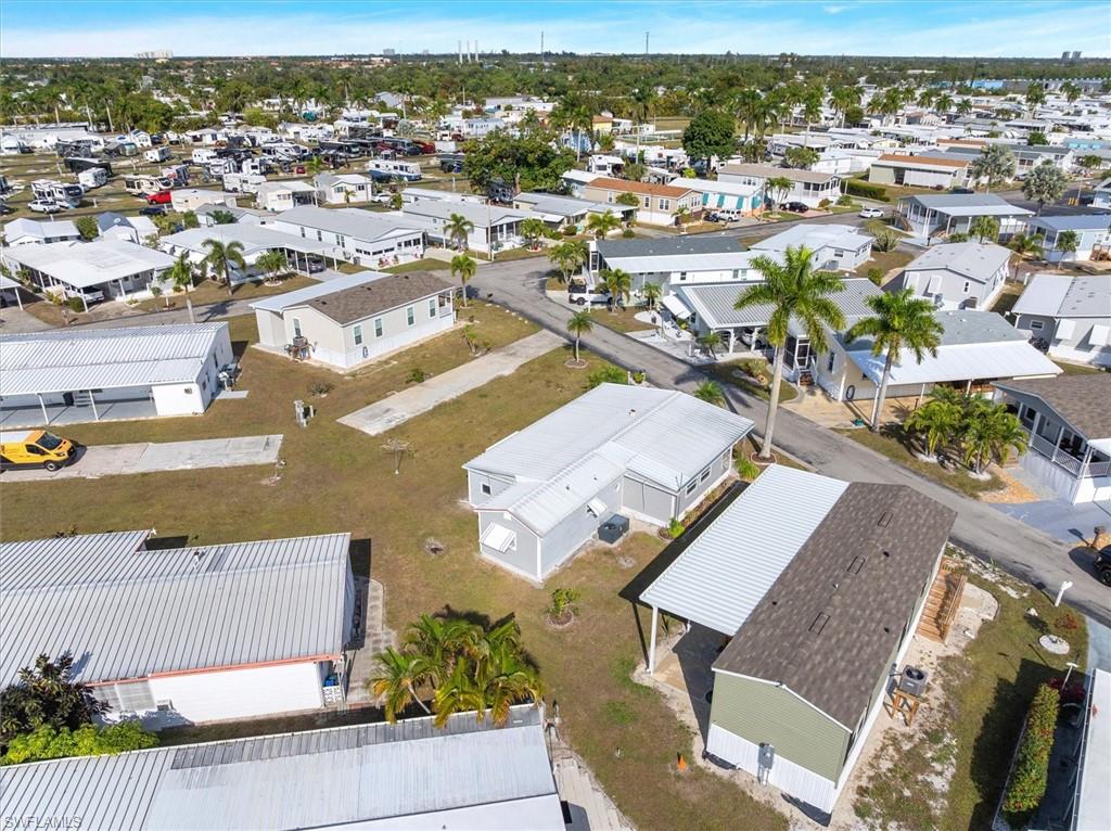 THUNDERBIRD MOBILE HOMES - Residential