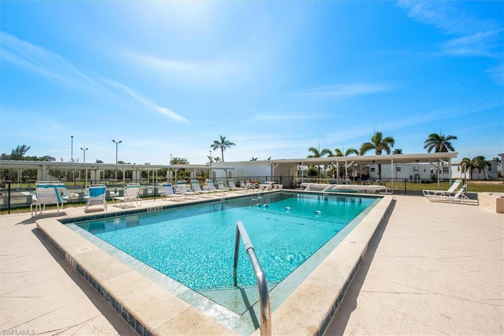 THUNDERBIRD MOBILE HOMES - Residential