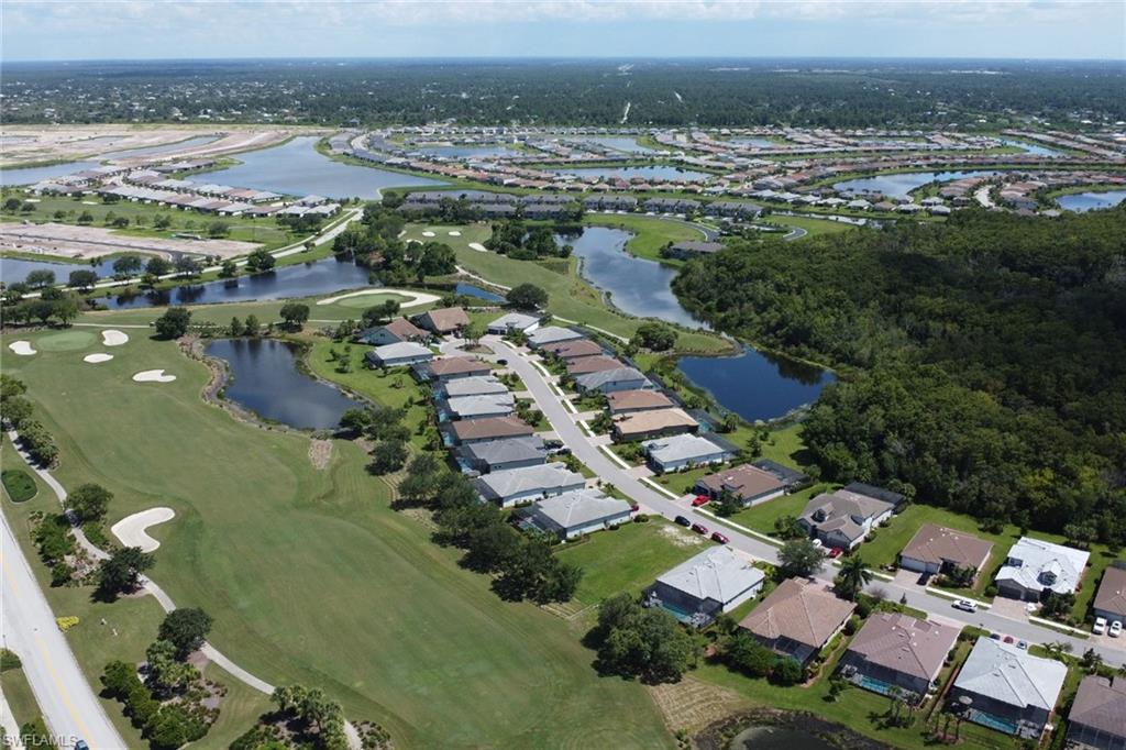 COUNTRY CLUB - Residential