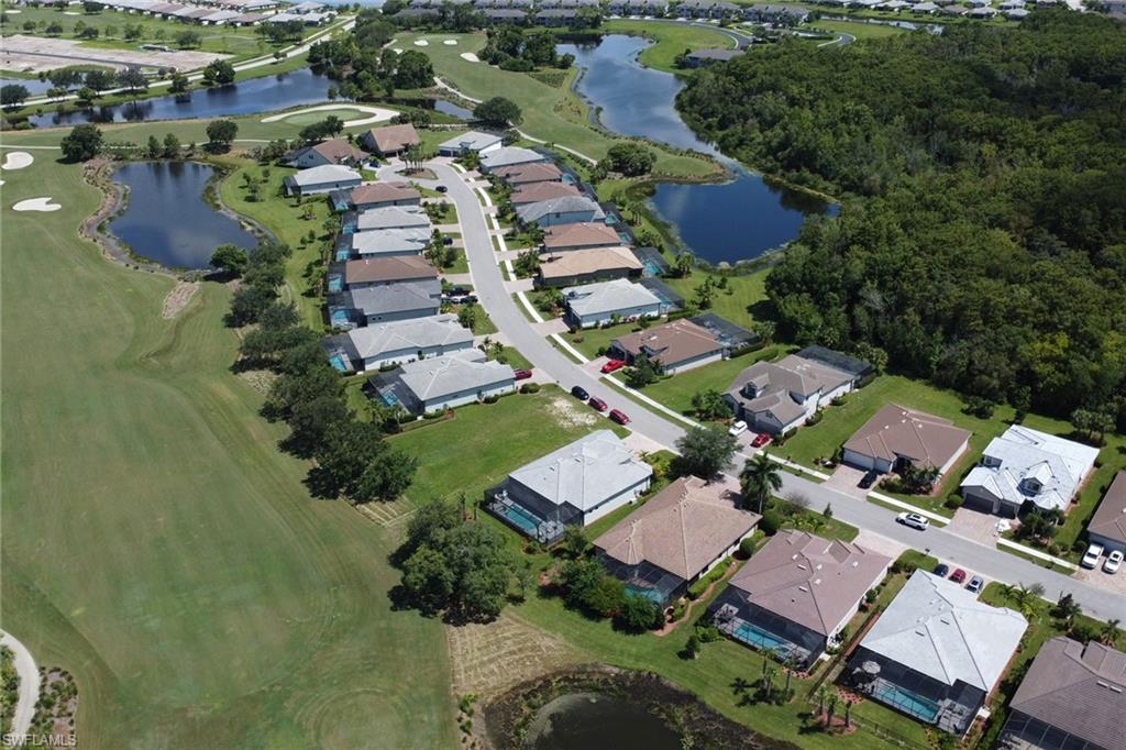 COUNTRY CLUB - Residential