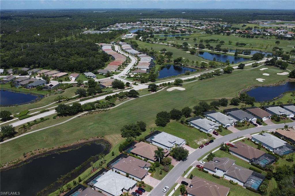 COUNTRY CLUB - Residential