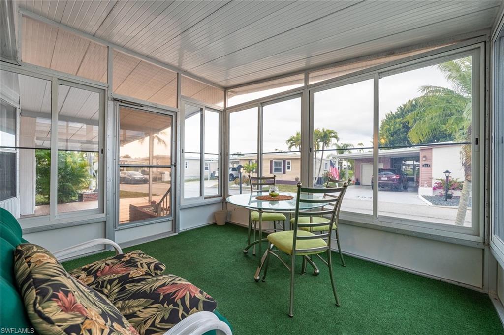 SIX LAKES COUNTRY CLUB - Residential