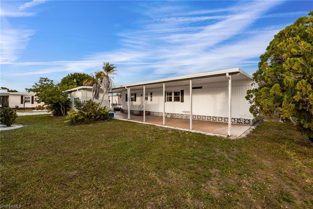 SIX LAKES COUNTRY CLUB - Residential