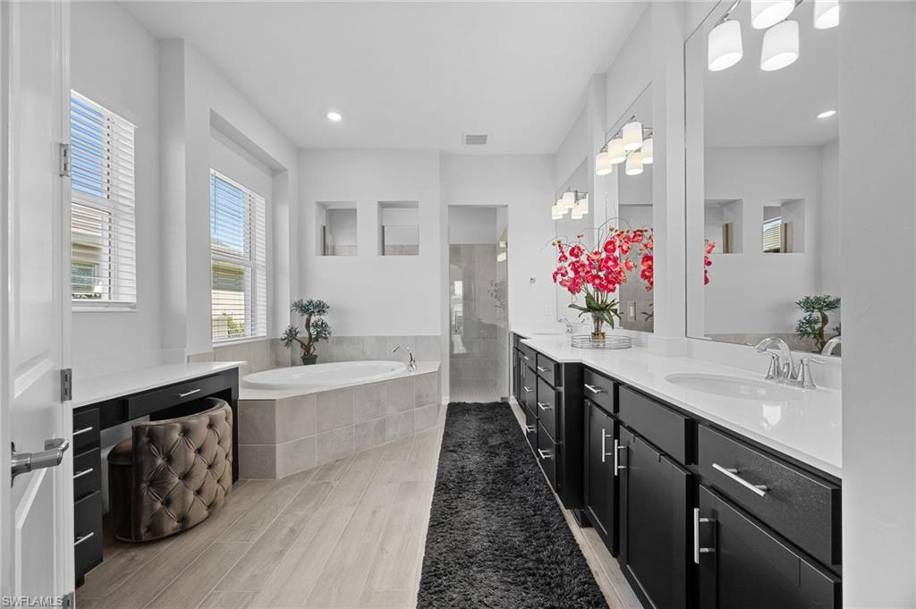 THE NATIONAL GOLF & COUNTRY CLUB AT AVE MARIA - Residential