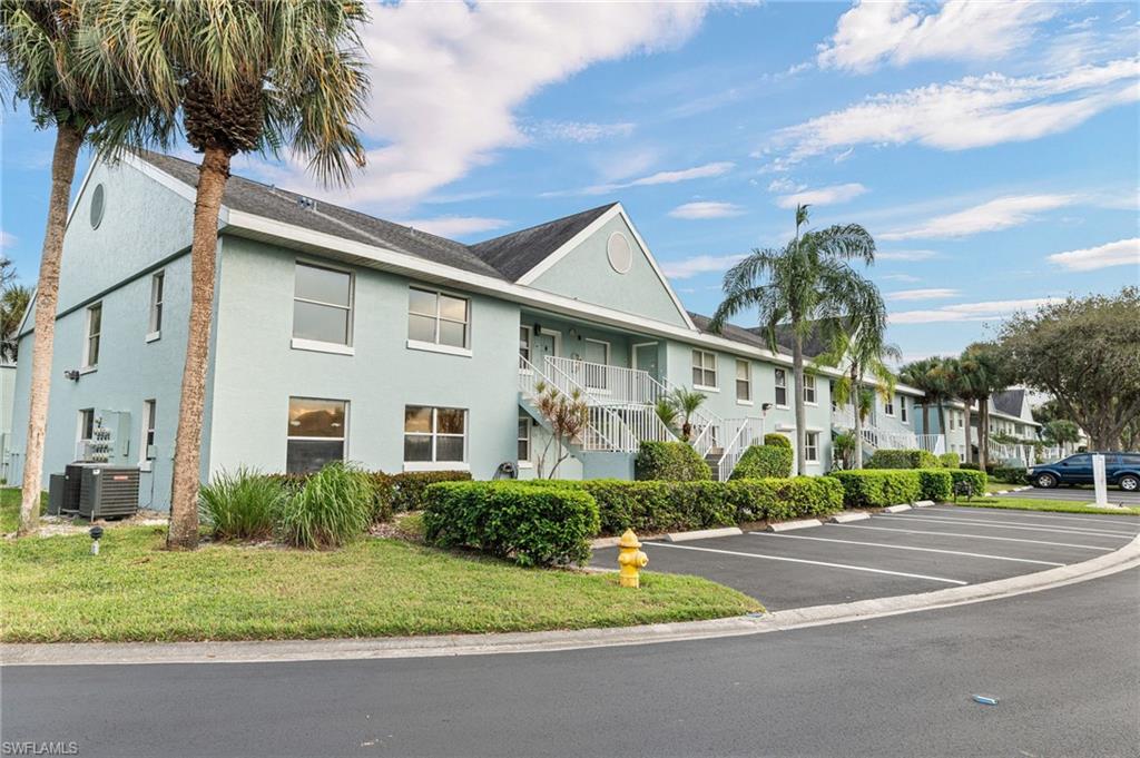 PIPERS POINTE - Residential