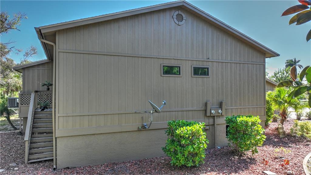 ISLAND PARK VILLAGE - Residential