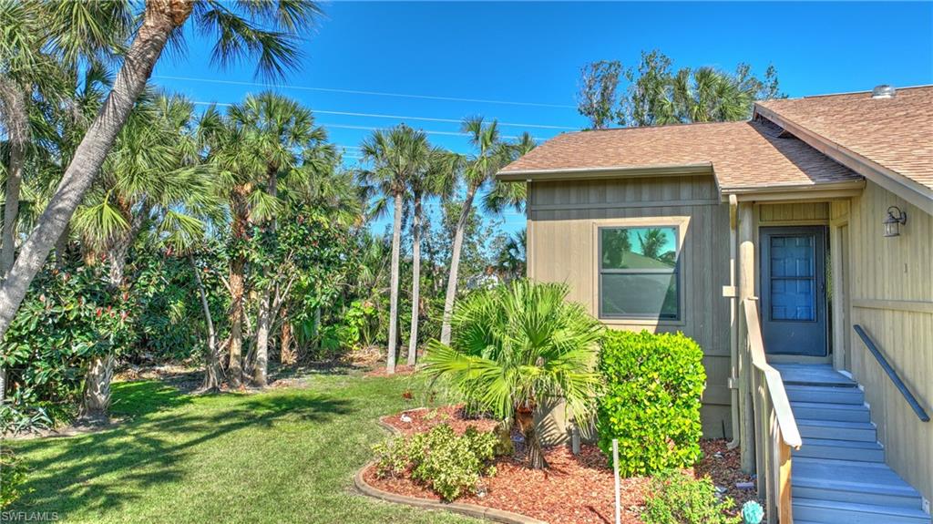 ISLAND PARK VILLAGE - Residential