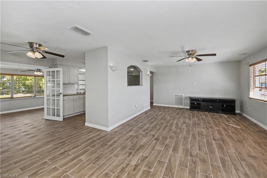 YACHT CLUB - Residential