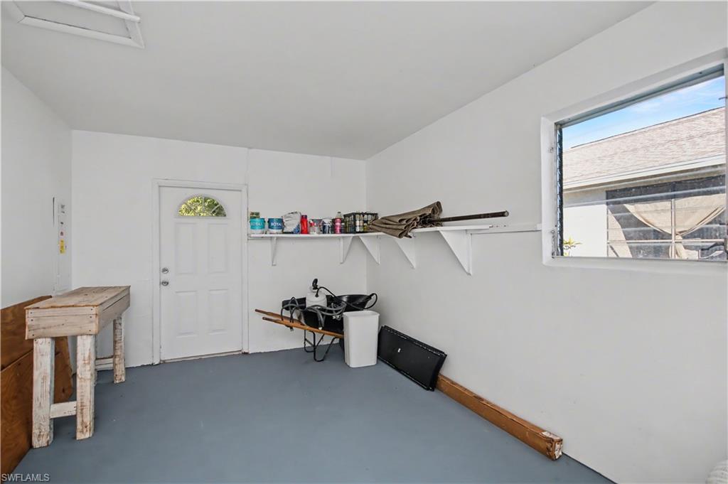 YACHT CLUB - Residential