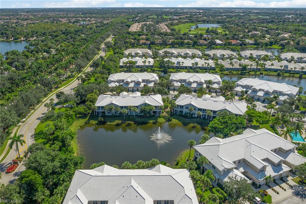 HAWK'S NEST - Residential